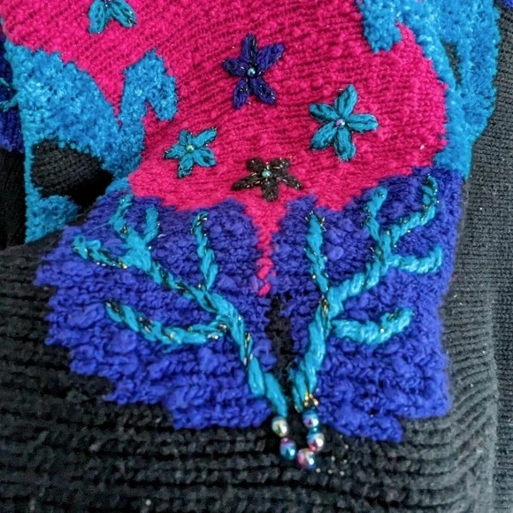 Vintage 80s Acrylic Pullover Sweater- Black Magenta Blue-Embellished Beaded Knit - Picture 12 of 12
